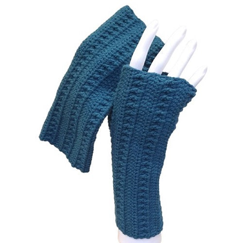 Mitaines vertes "pin" au crochet