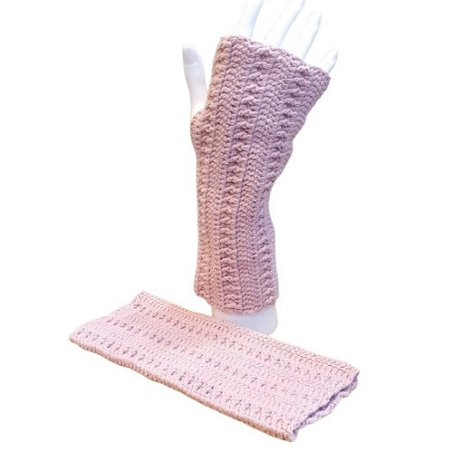 Mitaines roses au crochet