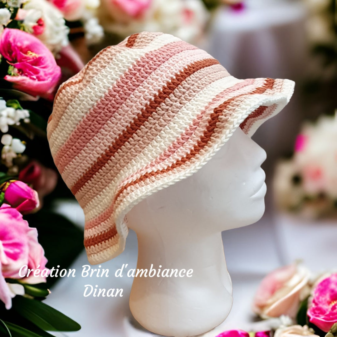 Chapeau au crochet - Variation de roses