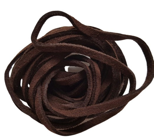 Cordon en daim