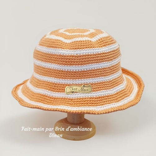 Chapeau au crochet 3 mois - Abricot et blanc