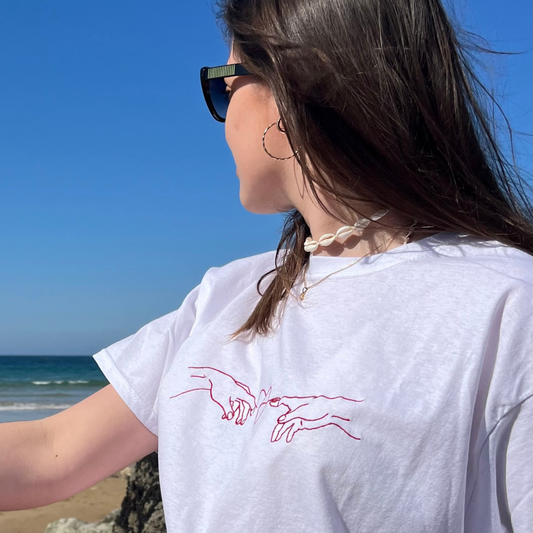 TEE-SHIRT BRODÉ - CRÉATION DE L'AMOUR