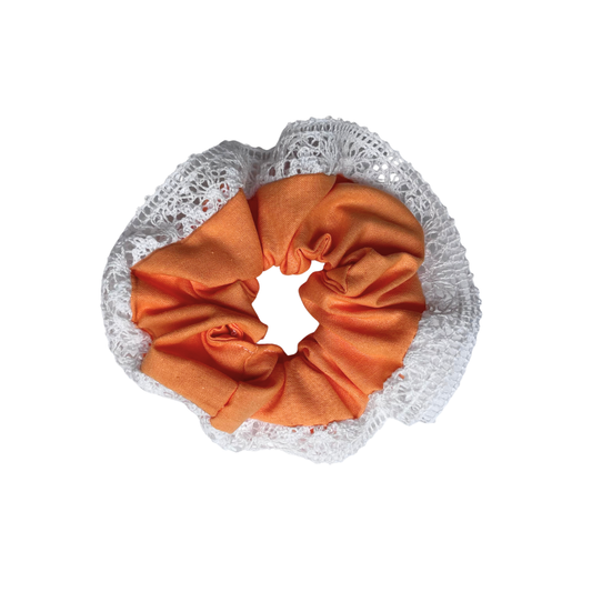 Chouchou orange et dentelle blanche