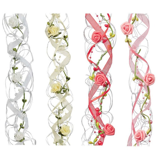 Guirlande de fleurs et rubans