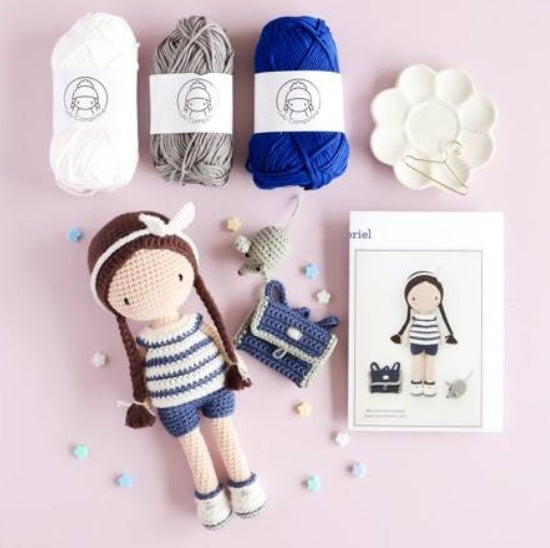 Kit crochet Les panoplies de Lulu - Lulu à l'école