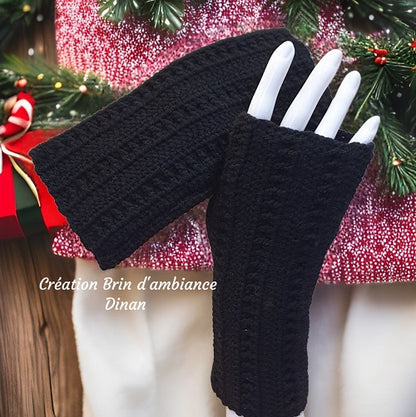 Mitaines noires au crochet