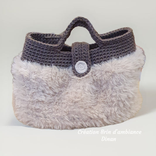 Petit sac au crochet en fourrure biche