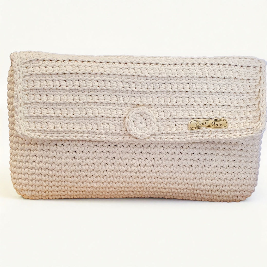 Grande pochette au crochet en coton écru