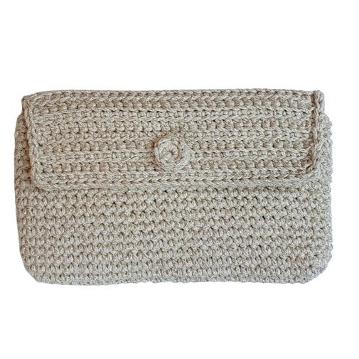Pochette au crochet en coton écru brillant