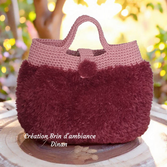 Sac à main au crochet en fourrure Bordeaux et rose